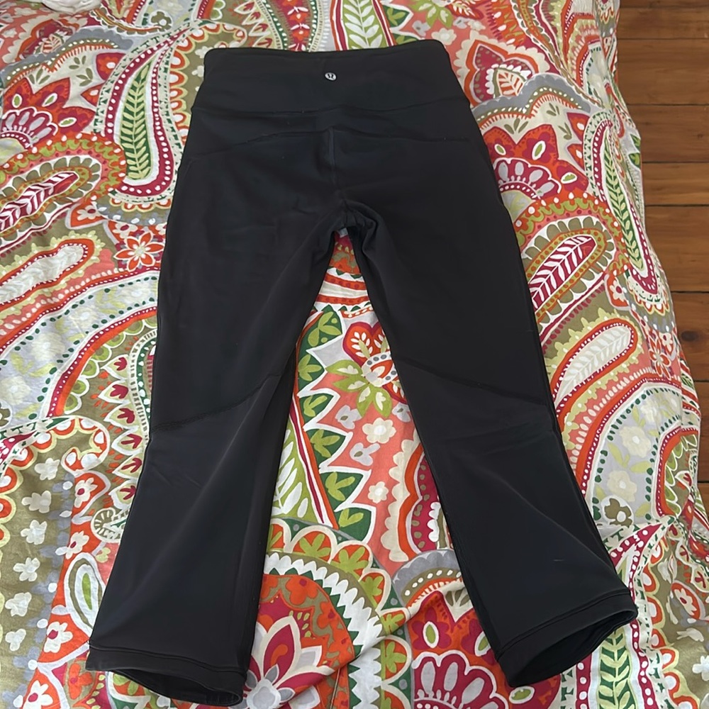 Lululemon capri workout leggings